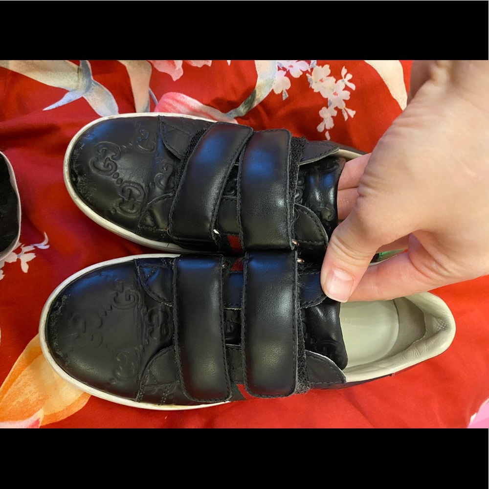 Kids sneakers, 8 size, black color, Gucci authentic